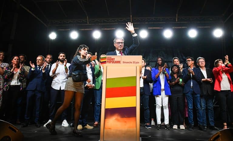 À gauche, la soupe à l’union