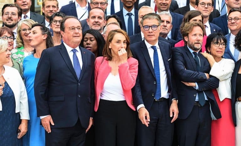 À quoi sert le député François Hollande?