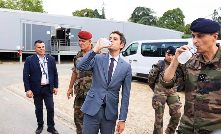 Macron fait compliqué, Attal simple!