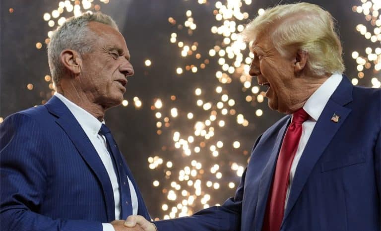 Mais qui est ce Kennedy qui roule pour Trump?