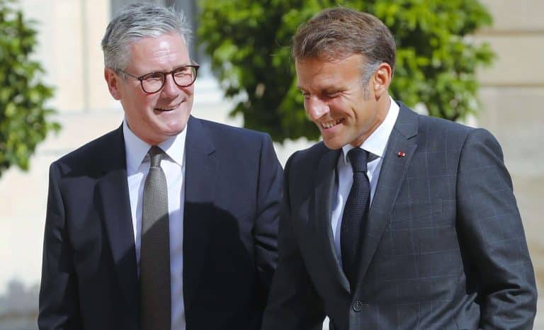 Royaume Uni: Starmer appelle l’Europe à la rescousse