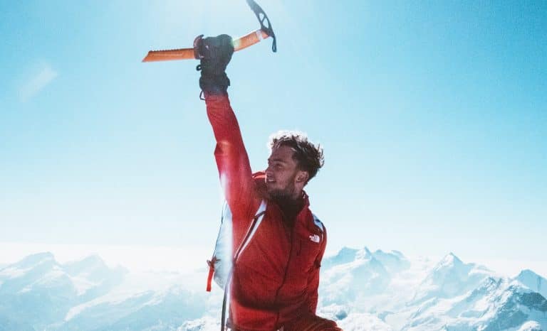 « Kaizen »: l&rsquo;Everest, sa cohorte de prétendants et la philosophie des cimes