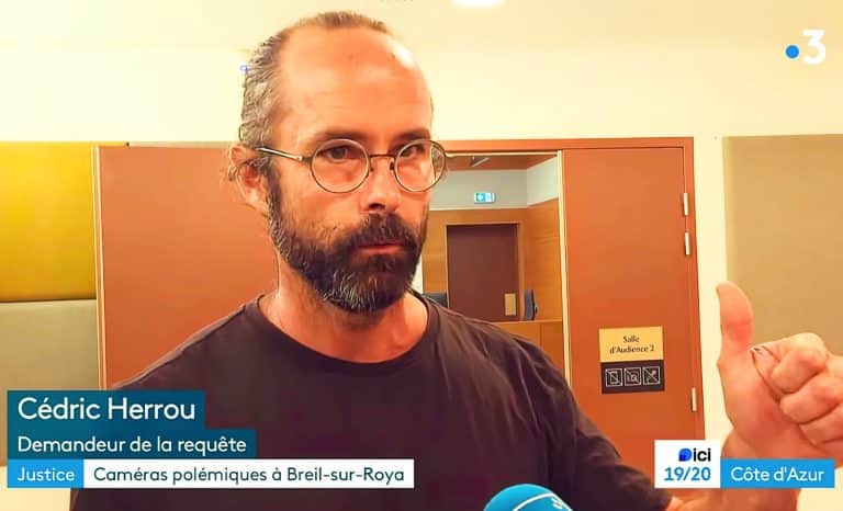 Caméras clandestines