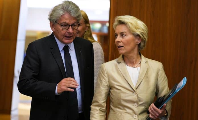 SIPA_ap22724084_000009(1)