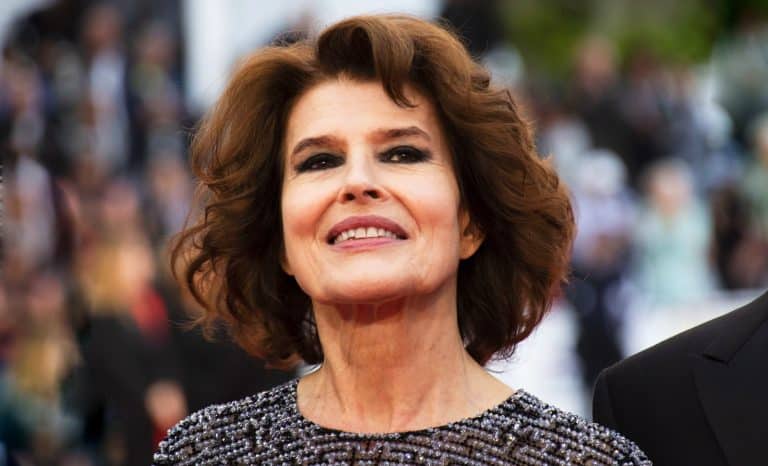 Une femme d’honneur