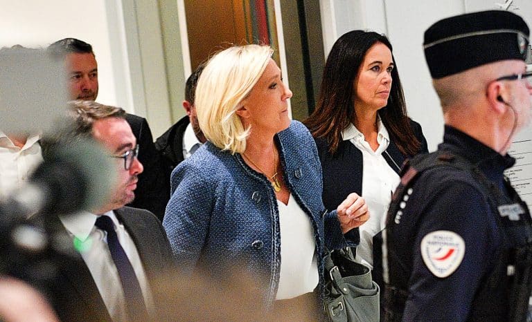 Marine Le Pen, victime du «coup d’Etat» des juges