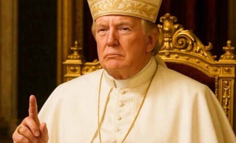 Trump: Habemus Papam