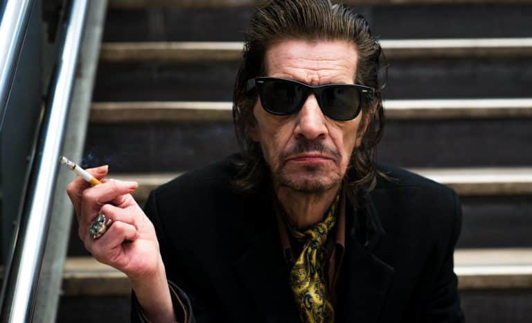 Un peuple de junkies: antalgiques, somnifères, neuroleptiques, opioïdes…