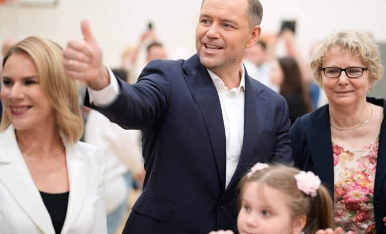 Les répercussions de la victoire de Nawrocki en Pologne