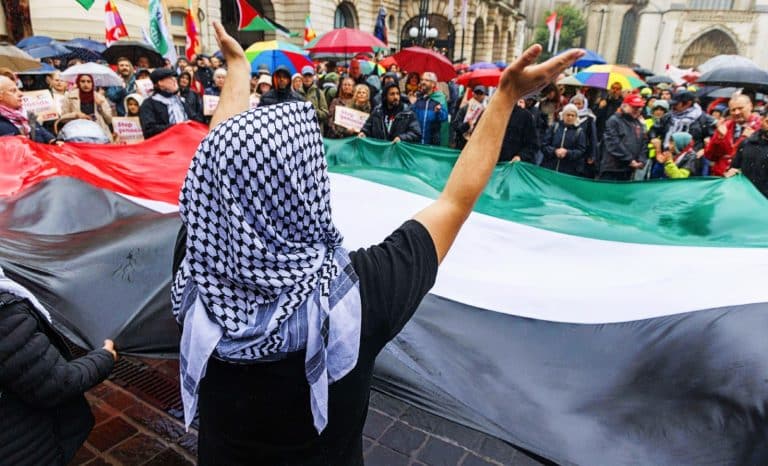 Le crépuscule des nations: Israël, la France et l’effacement des identités