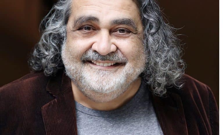 Pierre Berville met sa plume dans le cambouis