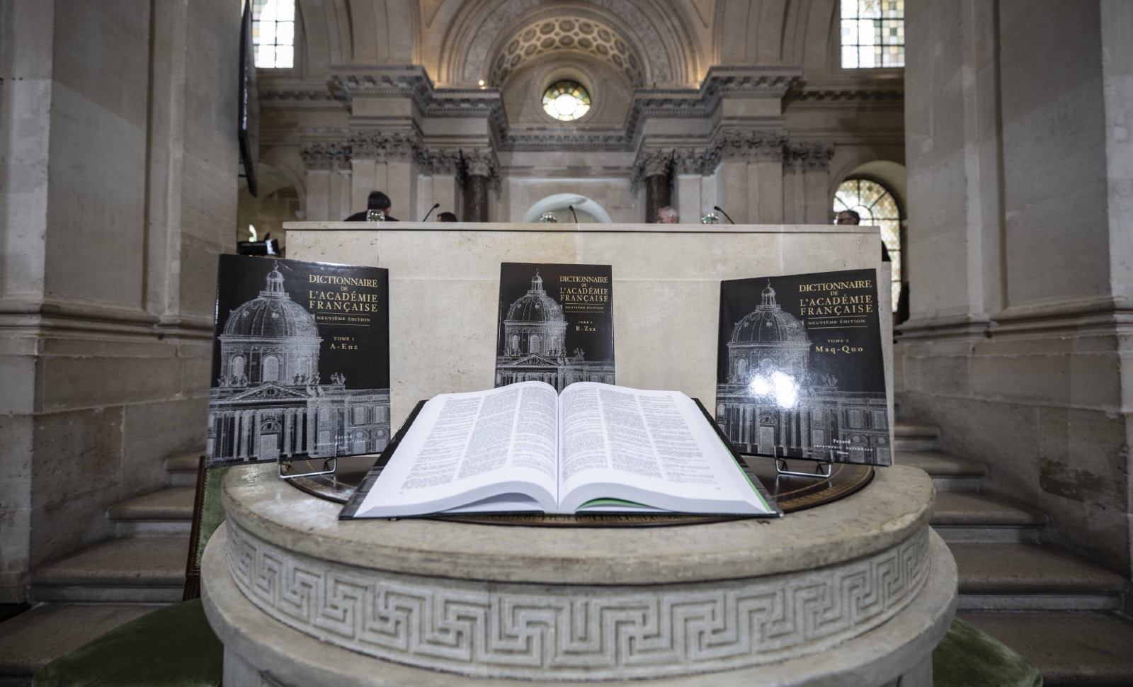 A la créolisation de la langue, préférons l’Académie française !