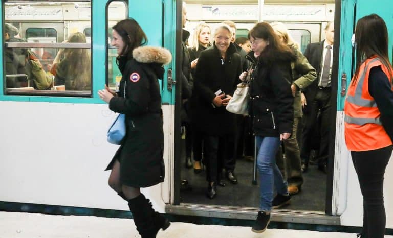 Des femmes font justice, des jeunes filles ont peur…