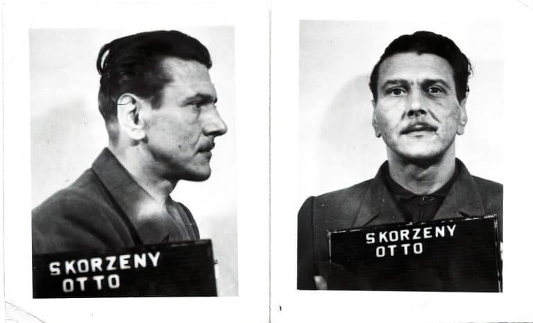 007 dans la peau d’un SS ? 