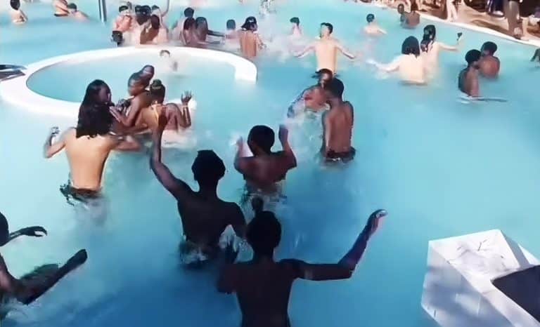 De l’émeute à la meute