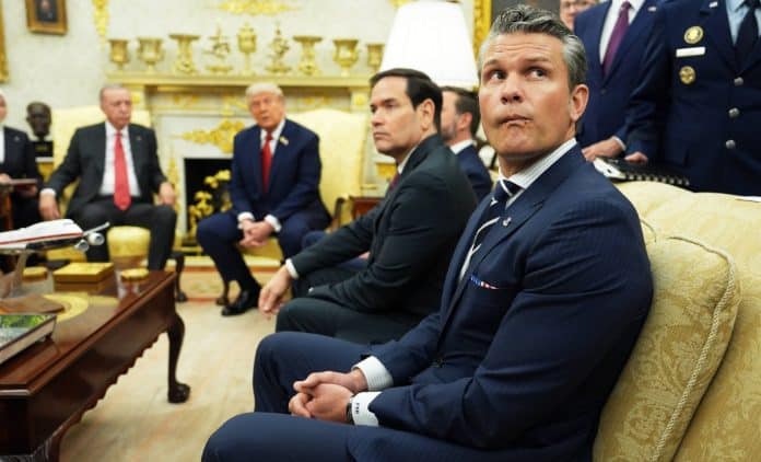 Pete-Hegseth-Maison-Blanche