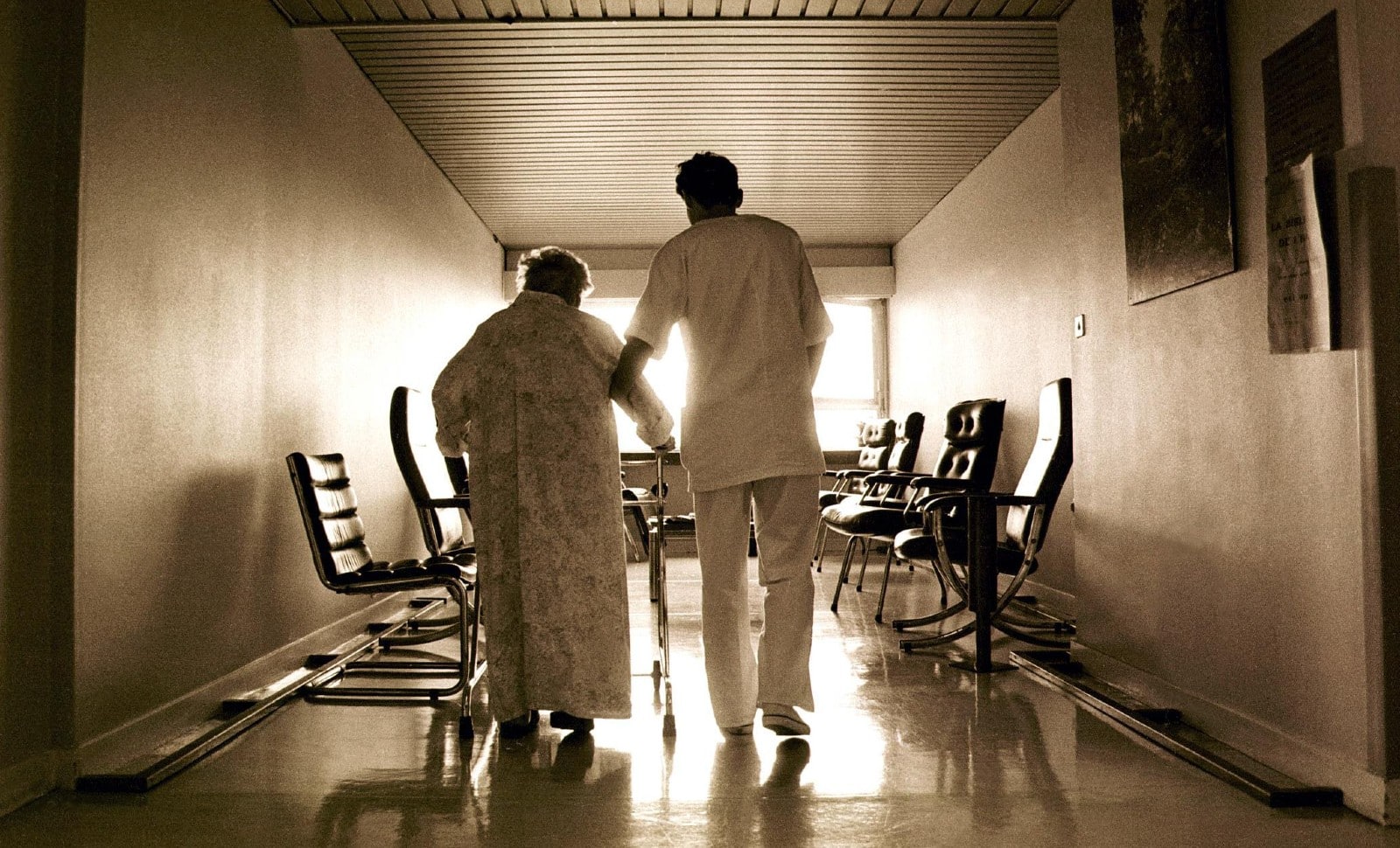 Euthanasie: éclairer le débat français à la lumière des dérives dystopiques de l’étranger