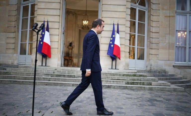 Emmanuel Macron: Je trolle donc je suis