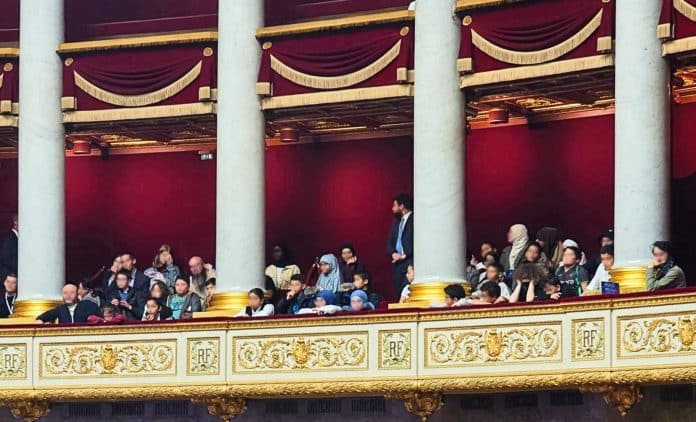 odoul-voile-assemblee