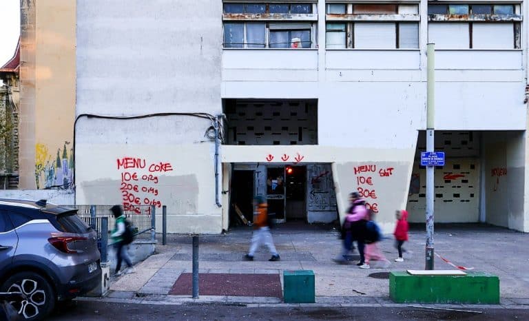 La drogue, poésie noire de notre renoncement