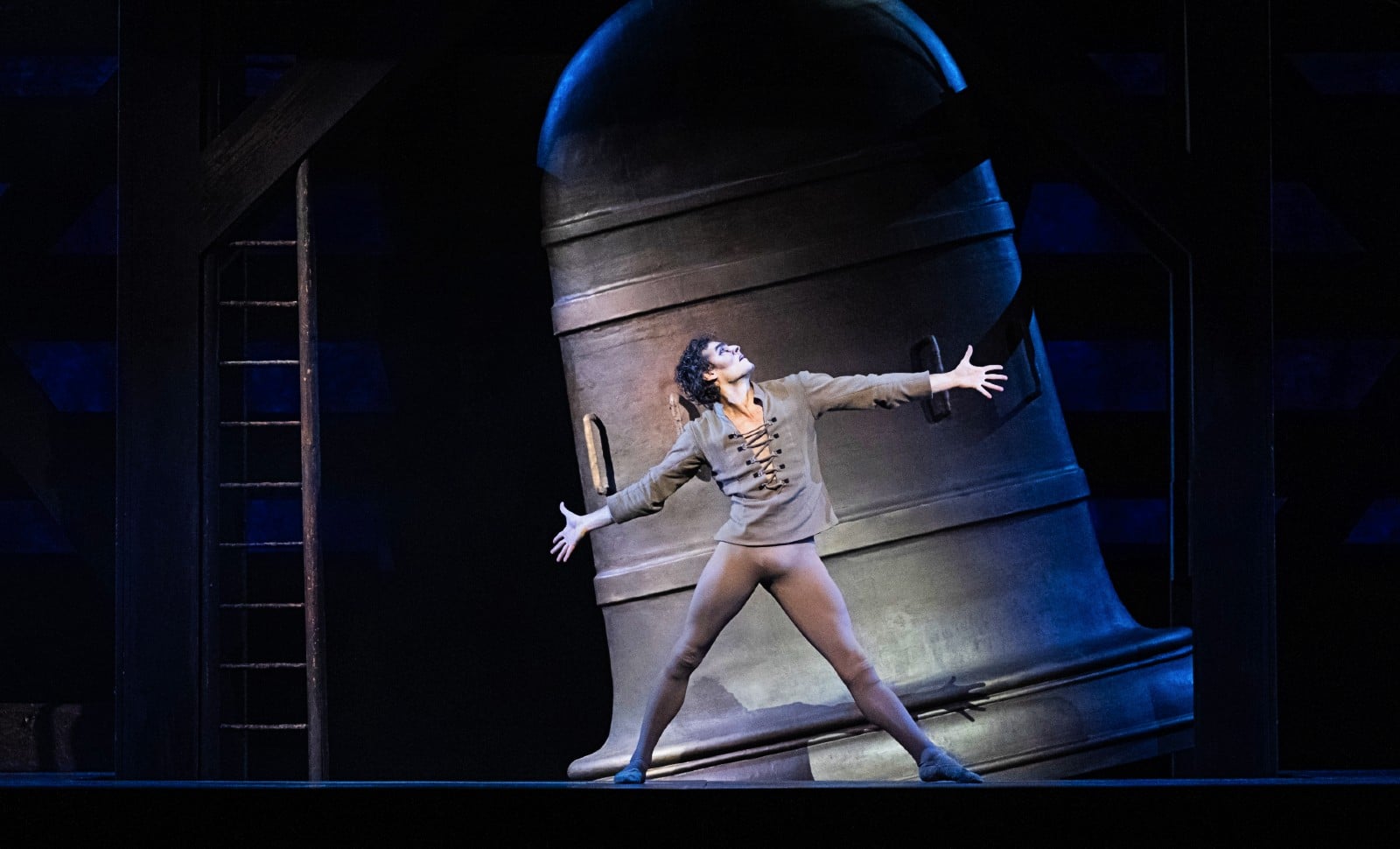 Notre-Dame de Paris à l’Opéra: après l’incendie de 2019, une autre calamité