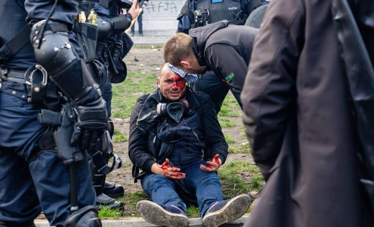 Le peuple indésirable, bête noire d’un régime en fin de vie