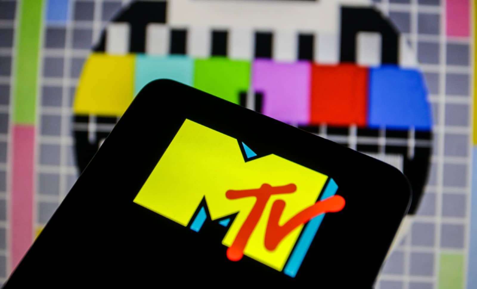 De la culture de masse aux cultures archipellisées, le danger du grand délitement