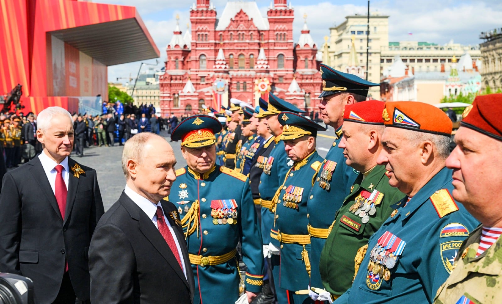 L’Ukraine: le zakouski de Poutine?