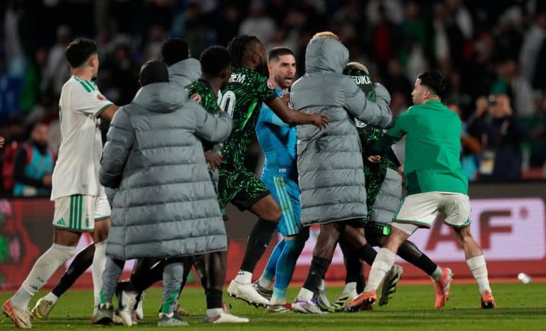 Zidane perd la boule