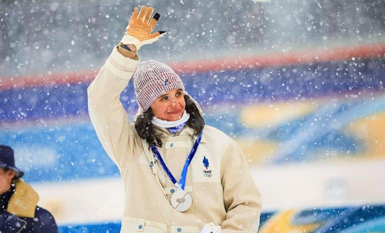 Quand les douanes se dédouanent