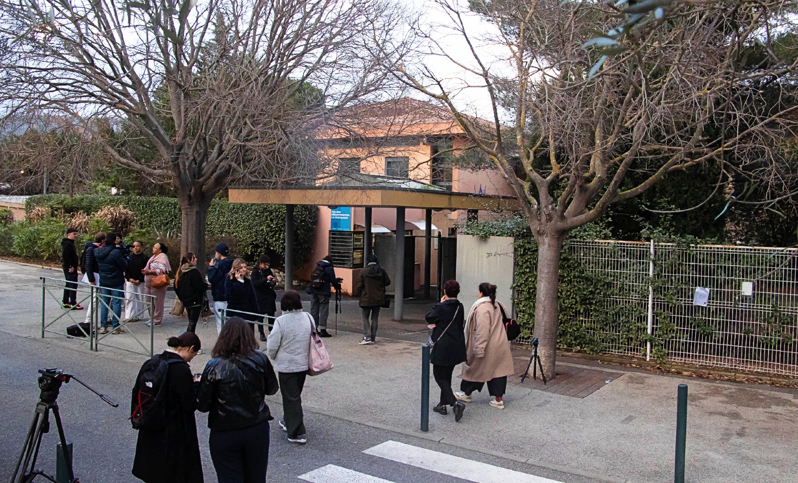 L’école débordée par les agressions au couteau