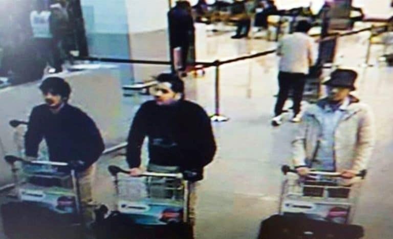 Terrorisme: le 22 mars 2016 belge, miroir du 13 novembre français