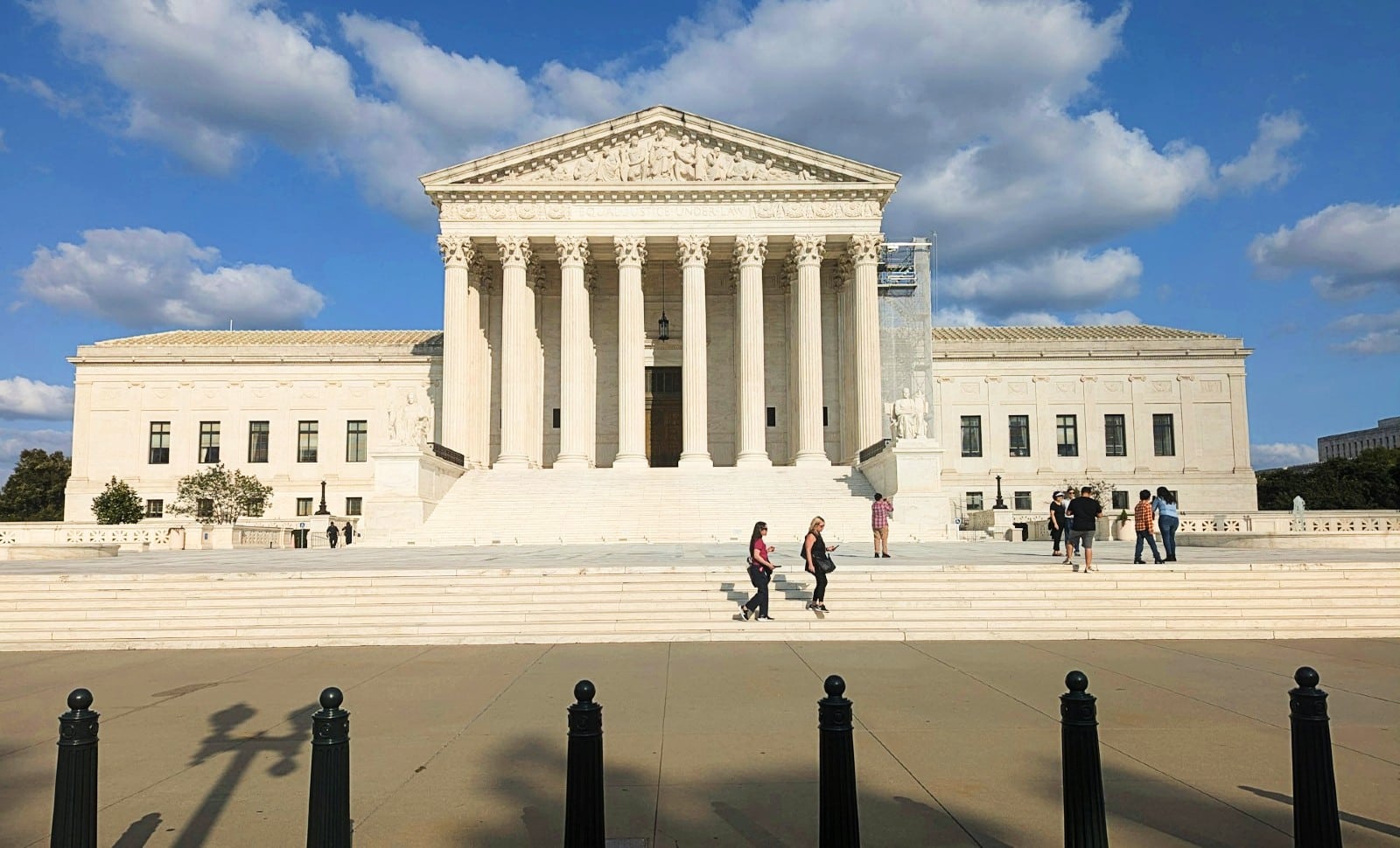 Transitions secrètes des enfants: la Cour suprême siffle la fin de la récré