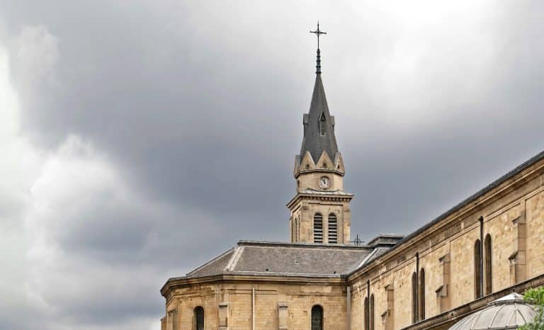 Hosanna dans la ville sécularisée