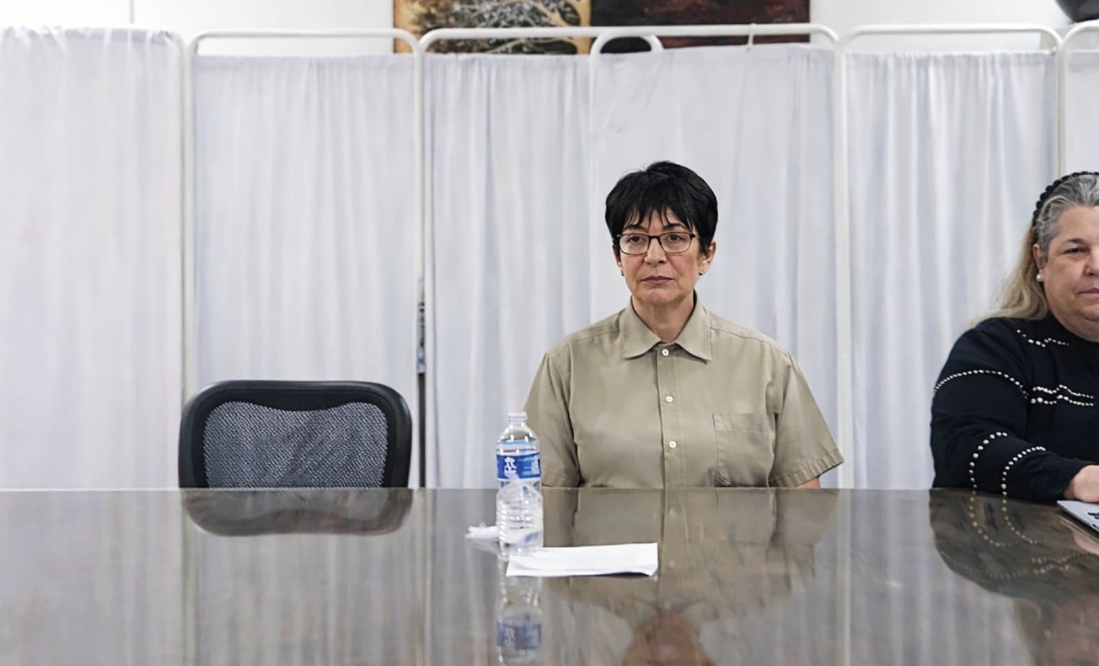 Maxwell, pas la peine d’en rajouter