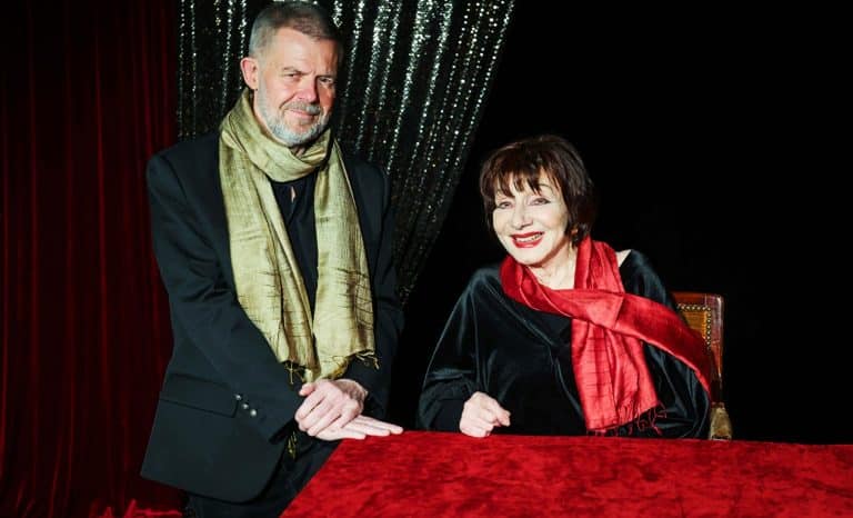 Magre/Aragon: la grande actrice lit le grand poète