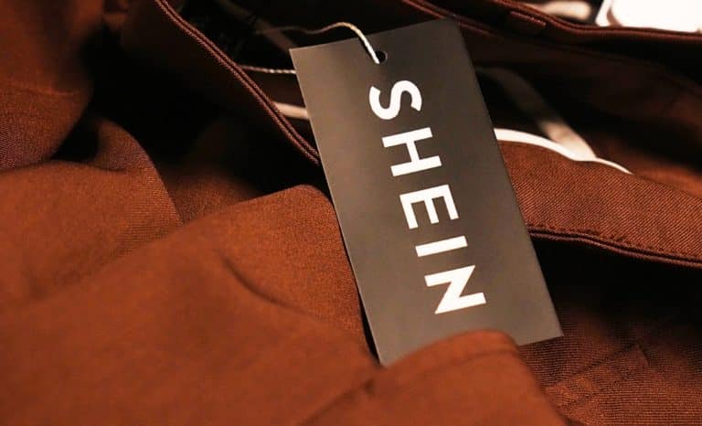 Fast-fashion: le grand théâtre du greenwashing textile