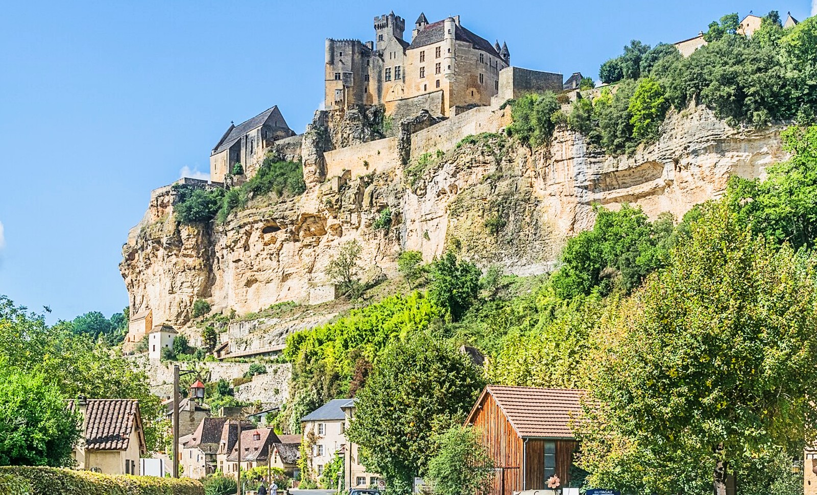 On est toujours le surtouriste de quelqu&rsquo;un d&rsquo;autre