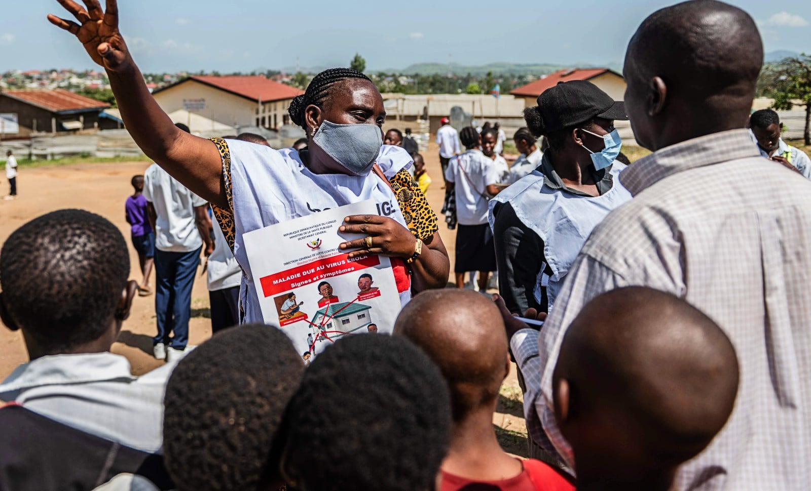 Ebola, révélateur d’un État en déliquescence