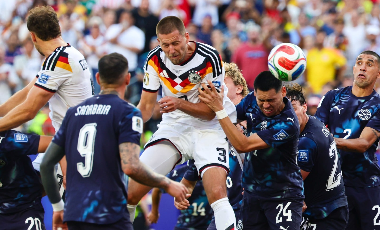 Quand le football imite le désordre du monde