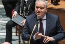 Un Défenseur des droits de droite: tous aux abris!