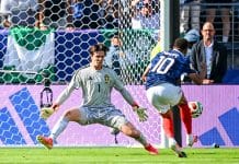 France-Suède: égalité entre Mbappé et Messi