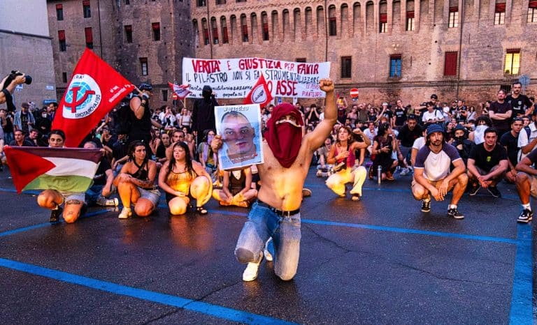 «Nous sommes la France»: comment une bavure présumée embrase l&rsquo;Italie