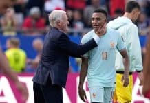 France-Maroc: victoire des Bleus logique mais soporifique