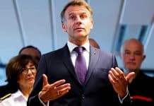 Présidentielle 2027: Emmanuel Macron feint de rester à l’écart