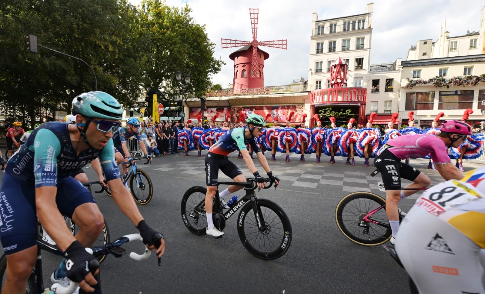 Tour de France, tour de Babel