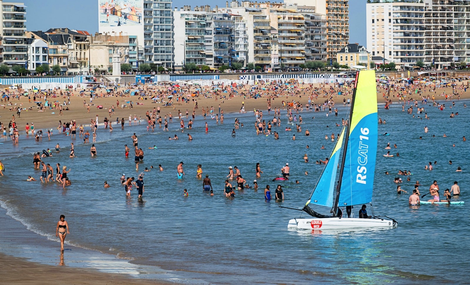 Vacances pour tous, mais tourisme pour personne