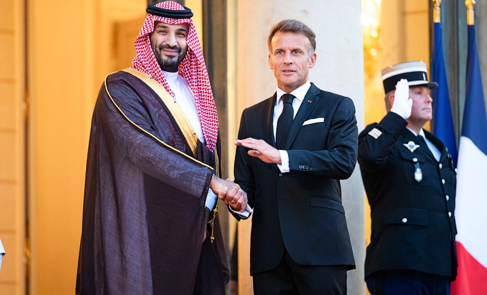 Ces ingérences islamiques qui enchantent le régime agonisant