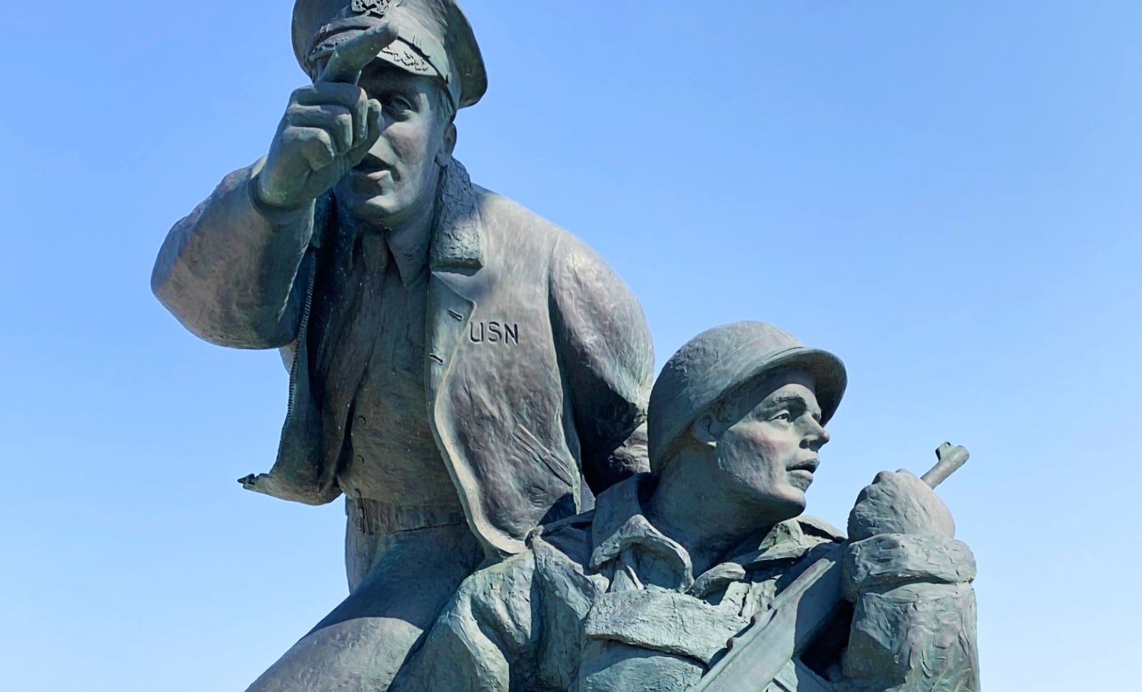 Parachuté en Normandie ?