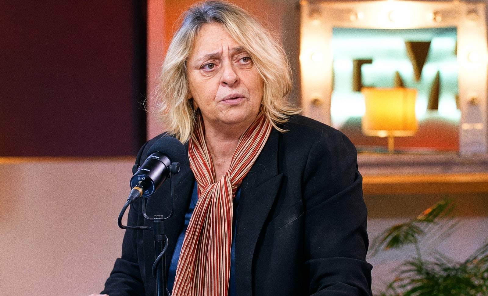 Le cœur à gauche mais la tête froide